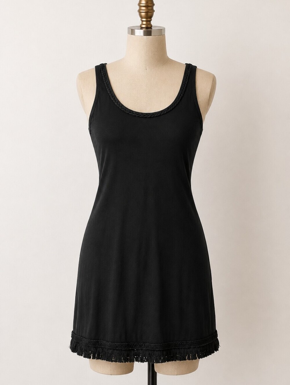 LIPSTAR NATURAL STYLE LITTLE BLACK DRESS SIZE 2